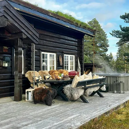 Dom wakacyjny Timber With Hot Tub And Views *
