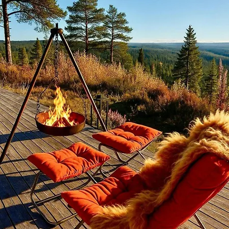 Timber With Hot Tub And Views *